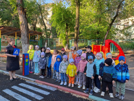 "Внимание, летние каникулы". Мероприятия по профилактике дорожно-транспортного травматизма. "Внимание, летние каникулы". Мероприятия по профилактике дорожно-транспортного травматизма.